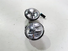 Load image into Gallery viewer, 2018 Indian Chieftain Limited Front Fog Spot Light Lamp Lens Set 2412962
