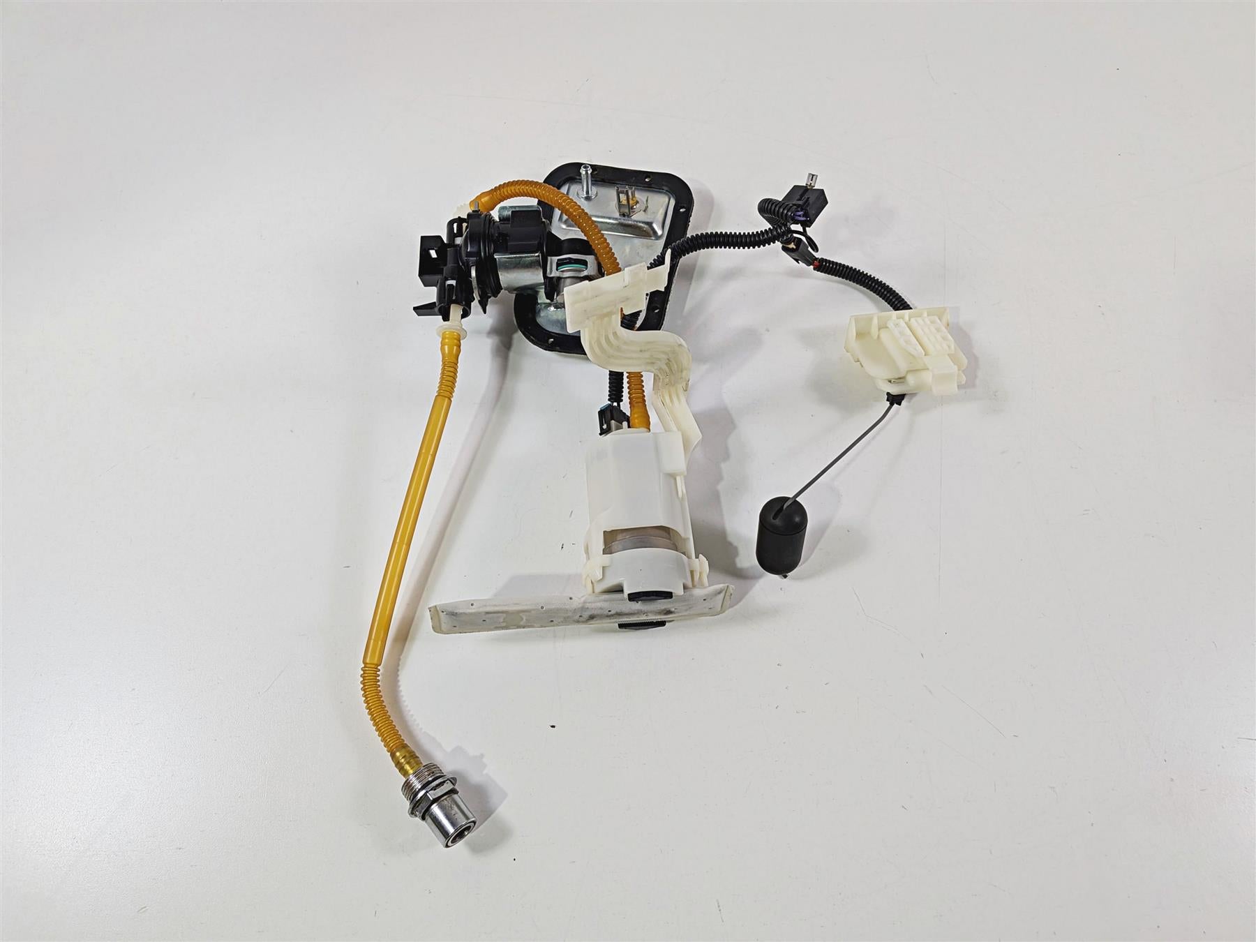 2014 Harley FXSB Softail Breakout Fuel Gas Petrol Pump - Tested 75252-11A-Mototech271