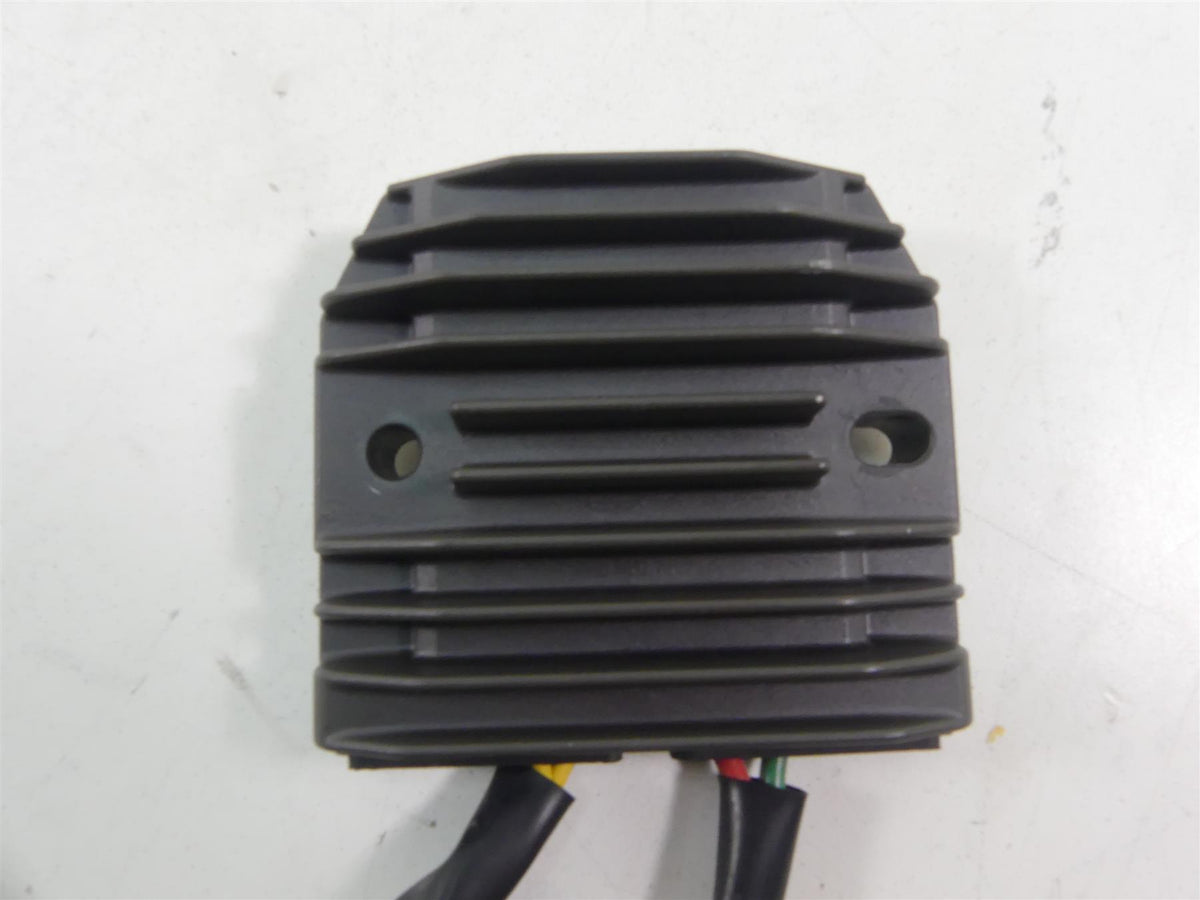 2004 Honda CBR1000RR SC57 Rectifier Voltage Regulator 31600-MEL-013 FH008EB {{ shop.shopifyCountryName }} - Mototech271