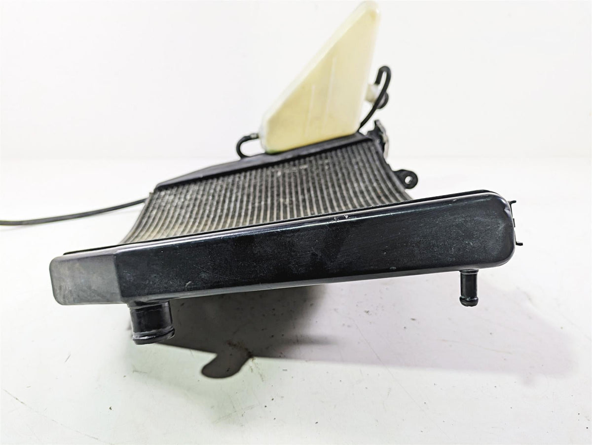 2008 Suzuki GSXR600 Radiator Fan Reservoir Set - No Leaks 17710-01H10 {{ shop.shopifyCountryName }} - Mototech271