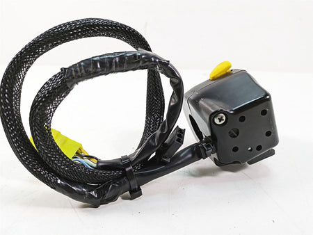 2016 Suzuki M109R VZR1800 Left Hand Turn Signal Control Switch 37400-48GB0 {{ shop.shopifyCountryName }} - Mototech271