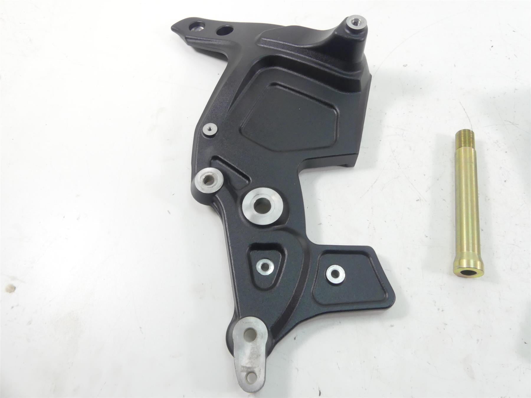 2016 Indian Scout Sixty Mid Frame Chassis Side Wall Mount Set 5139625 5139624 {{ shop.shopifyCountryName }} - Mototech271
