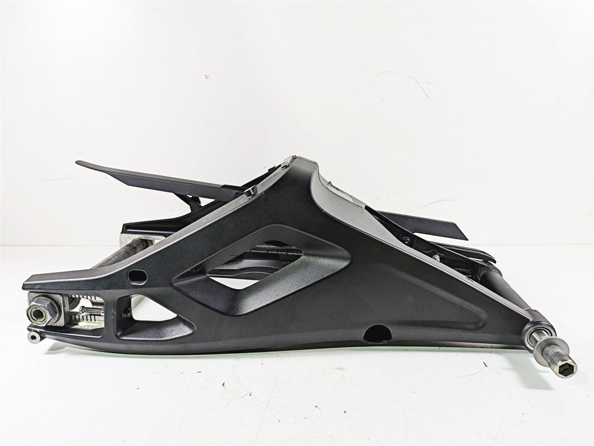 2019 BMW S1000XR K49 Swingarm Swing Arm & 28mm Rear Axle 33358560101 {{ shop.shopifyCountryName }} - Mototech271