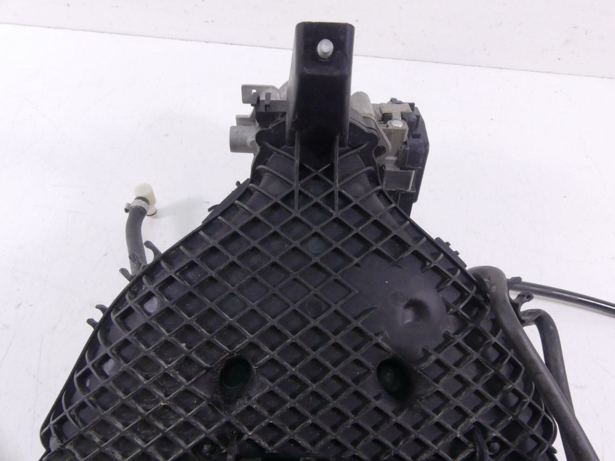 2018 BMW K1600 Bagger Intake Manifold & Throttle Body Fuel Injection 13548564960 {{ shop.shopifyCountryName }} - Mototech271