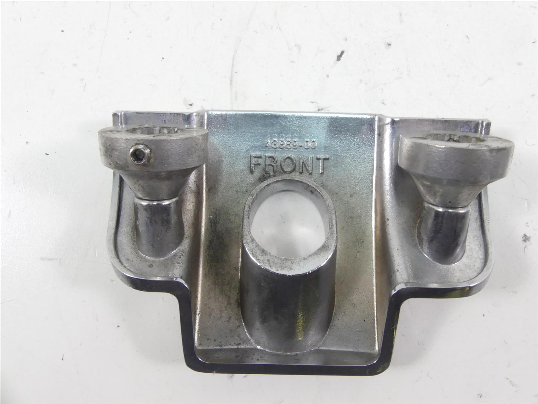 2005 Harley Touring CVO FLHTC SE Electra Glide Spark Plug Covers 43870-00 {{ shop.shopifyCountryName }} - Mototech271