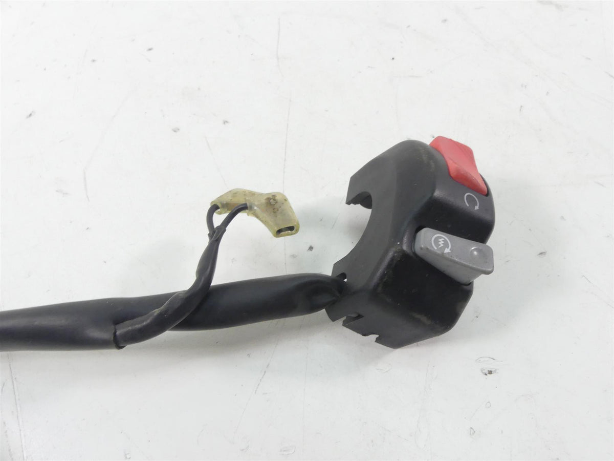 2007 Yamaha FZ1 Fazer Right Hand Kill Start Control Switch 2D1-83975-00-00 {{ shop.shopifyCountryName }} - Mototech271