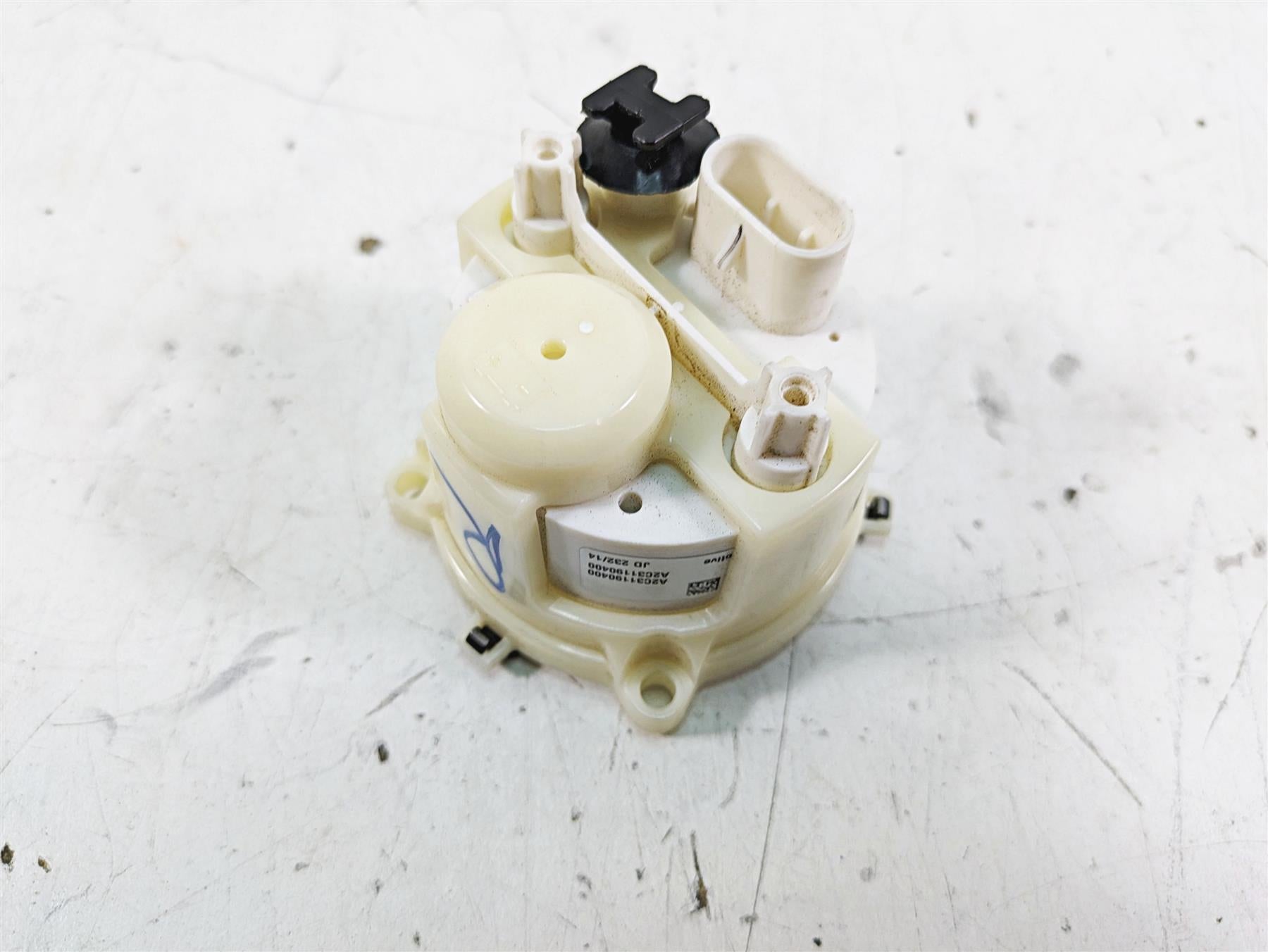 2015 Harley Touring FLHXS Street Glide Voltage Volt Meter Gauge 70900166 {{ shop.shopifyCountryName }} - Mototech271