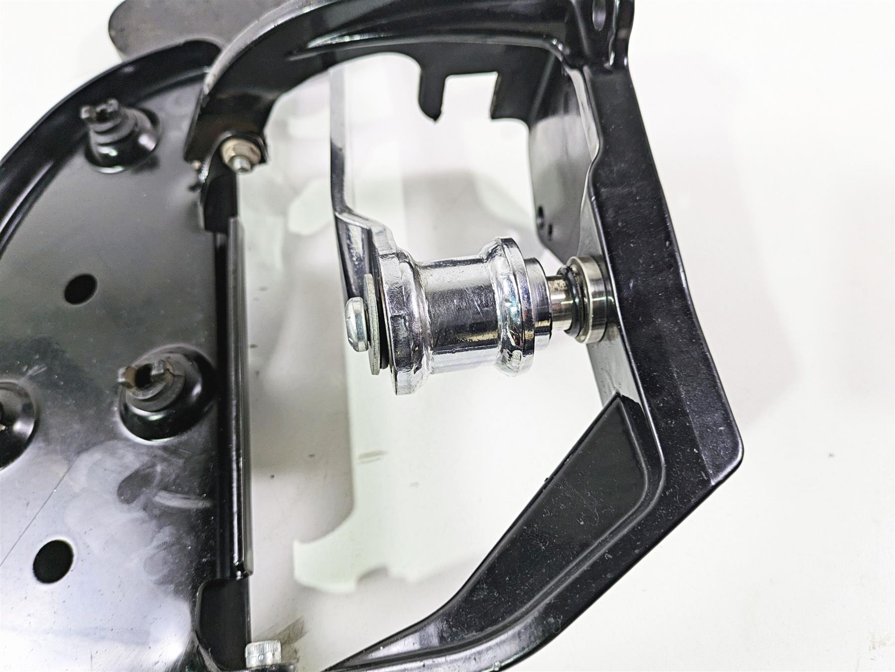 2014 Harley FLS Softail Slim Right Front Floorboard & Brake Pedal 42431-11 {{ shop.shopifyCountryName }} - Mototech271