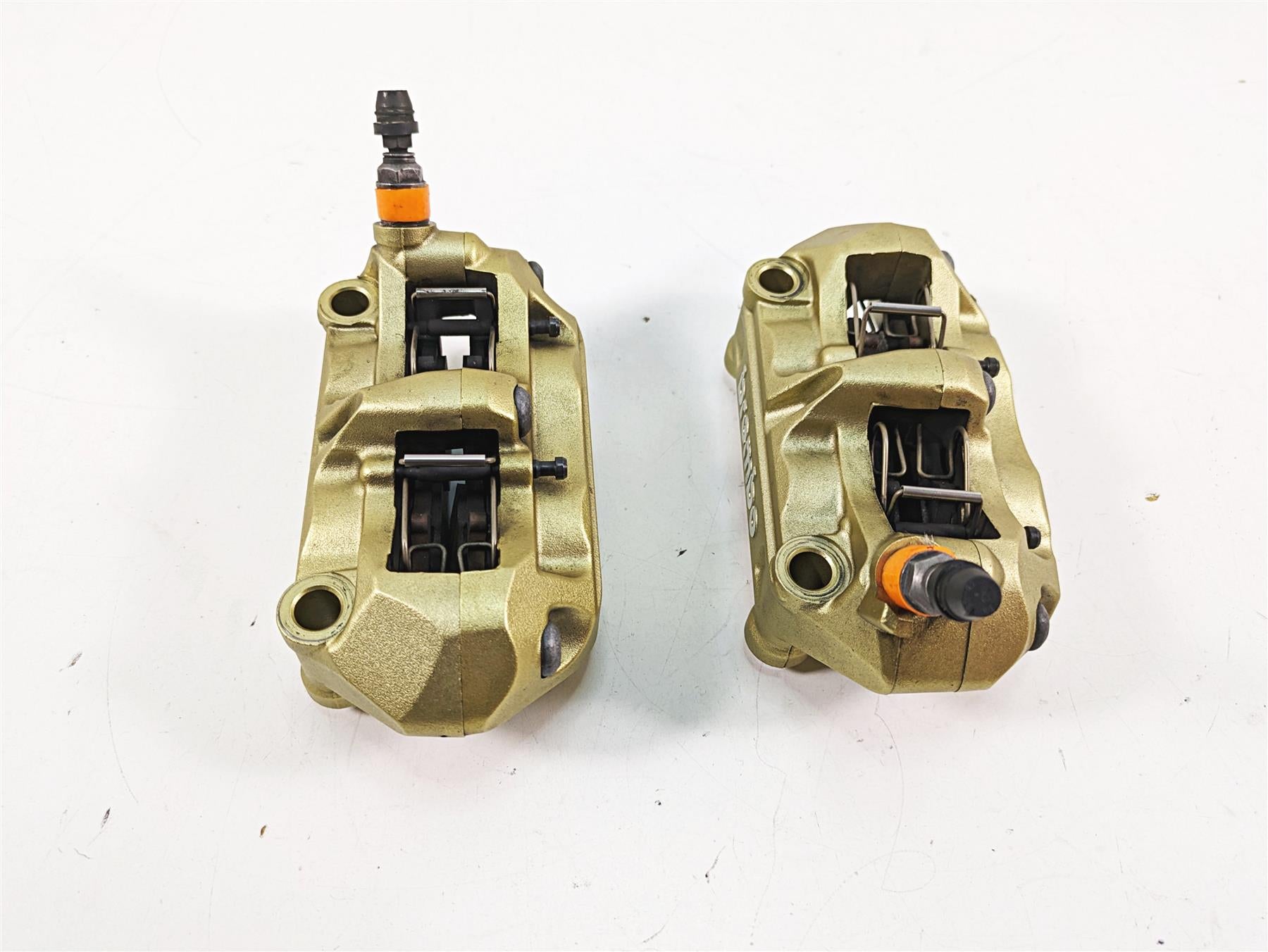 2015 BMW S1000RR K46 Brembo Front Brake Caliper Set 100mm 34117714783 {{ shop.shopifyCountryName }} - Mototech271