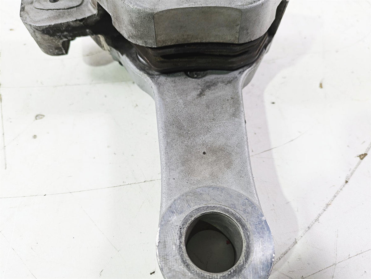 2007 Harley Touring FLHTCU SE CVO E-Glide Rear Caliper & Bracket 44595-07 {{ shop.shopifyCountryName }} - Mototech271