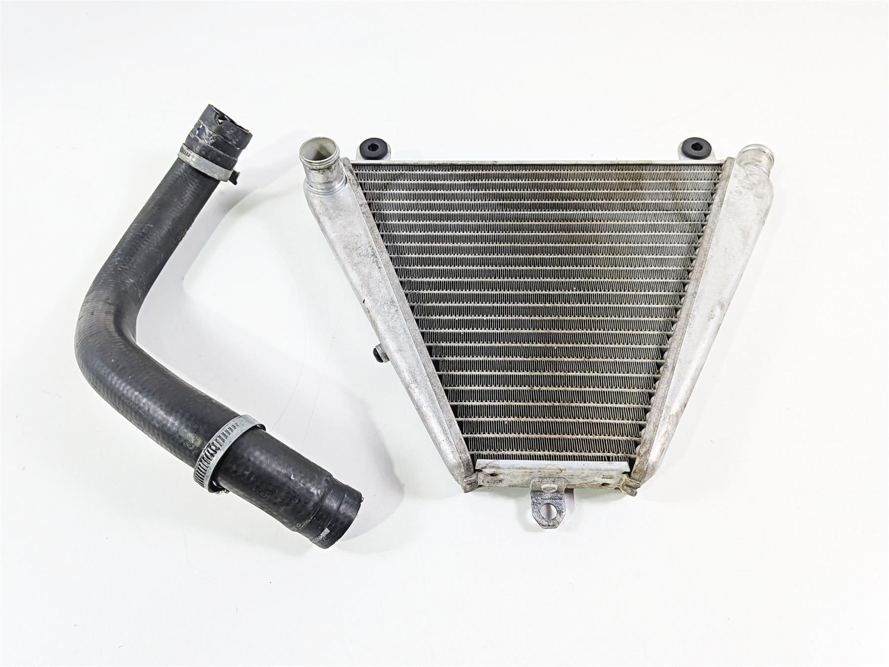 2017 Ducati Panigale 1299 Straight Lower Radiator & Hose - No Leaks 54841211A-Mototech271