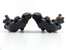 Load image into Gallery viewer, 2011 Victory Cross Country Front Brake Caliper Set 1911513 1911512 | Mototech271
