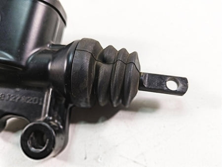 2019 Harley Touring FLHX Street Glide Rear Brake Master Cylinder 41700028A {{ shop.shopifyCountryName }} - Mototech271