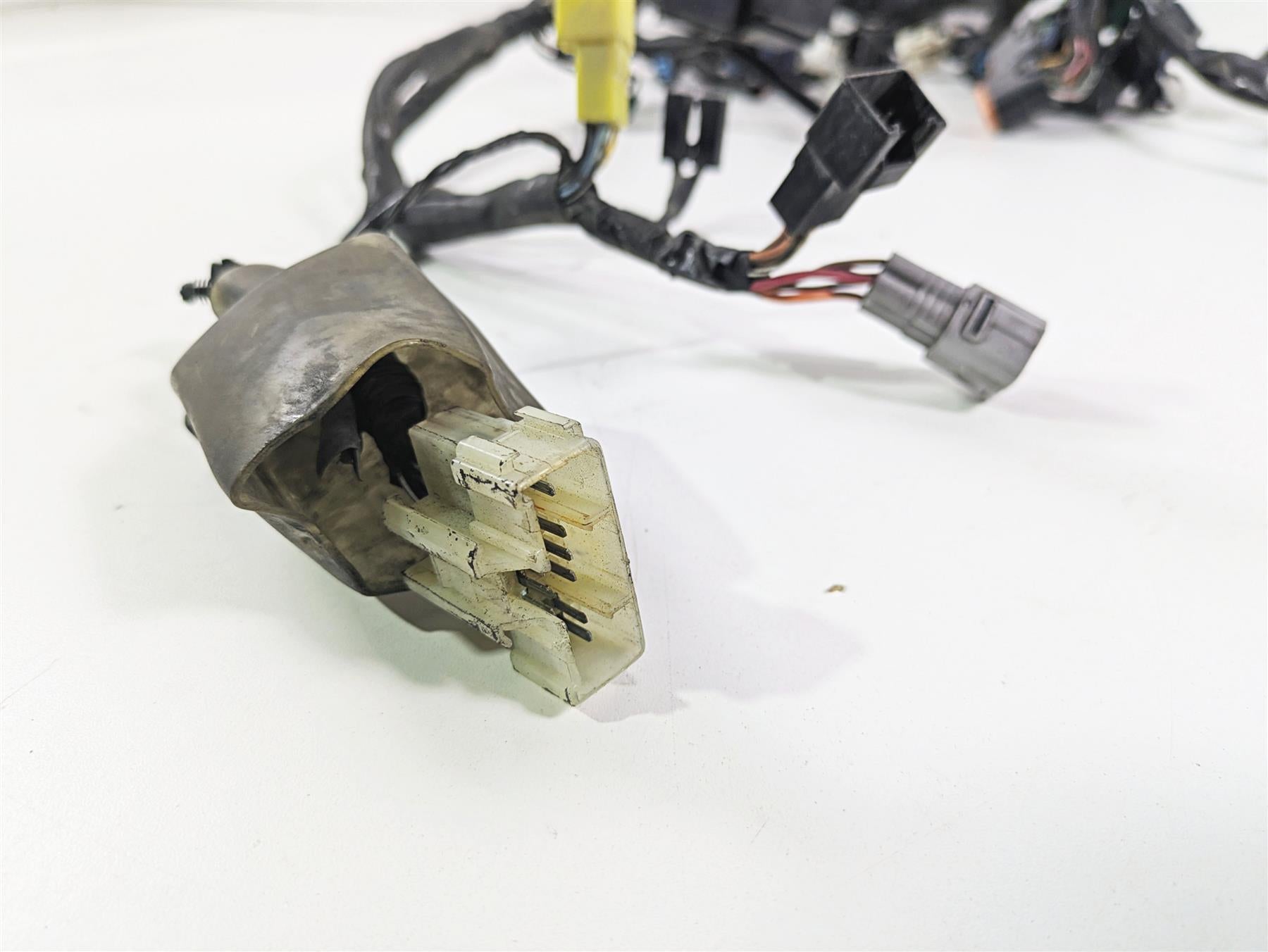 2006 Suzuki GSXR1000 K6 Main Wiring Harness Loom - No Cuts 36610-41G30 {{ shop.shopifyCountryName }} - Mototech271