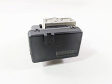 Load image into Gallery viewer, 2016 Harley FXDWG Dyna Wide Glide Abs Brake Pump Module 48341-12 48340-12
