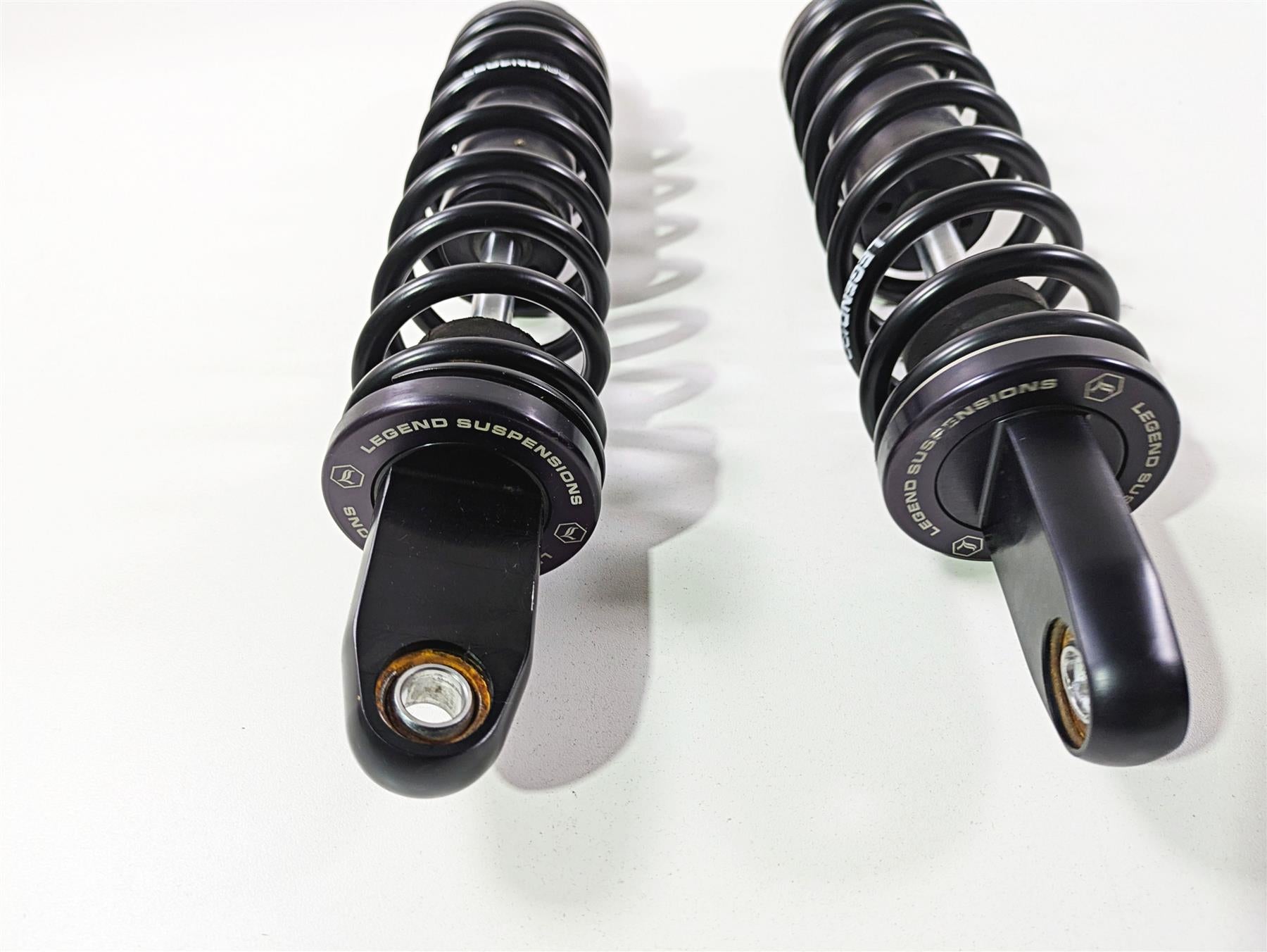 2011 Harley FXDC Dyna Super Glide Legend Rear Revo Shocks 14 Heavy Duty 13101097 {{ shop.shopifyCountryName }} - Mototech271