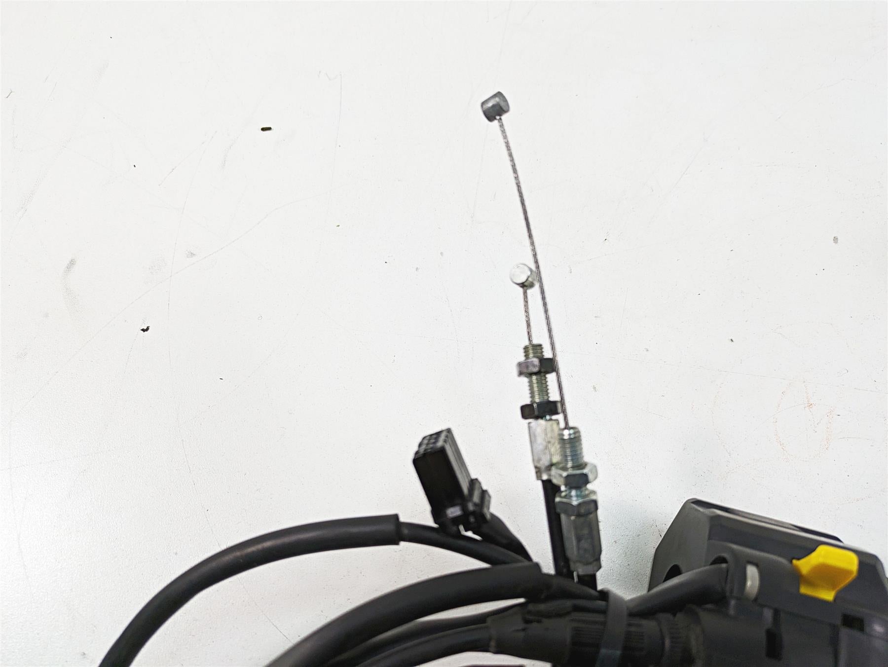 2008 Buell 1125 R Right Hand Start Stop Control Switch + Throttle N0158.TA {{ shop.shopifyCountryName }} - Mototech271