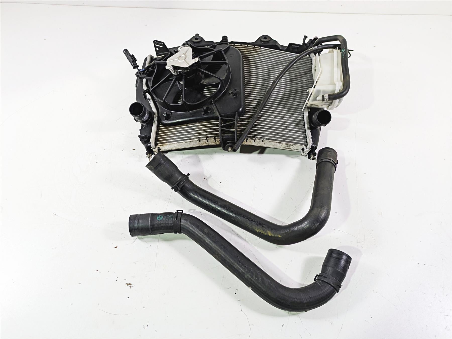 2019 BMW S1000XR K49 Radiator Fan Hoses Reservoir -No Leaks 17118551544 | Mototech271