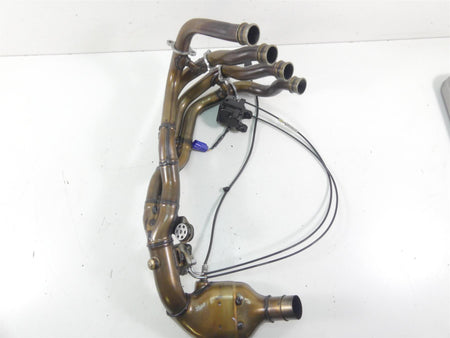 2021 Honda CBR600RR Oem Exhaust Header Manifold Pipe & Servo 18150-MJC-A00 {{ shop.shopifyCountryName }} - Mototech271