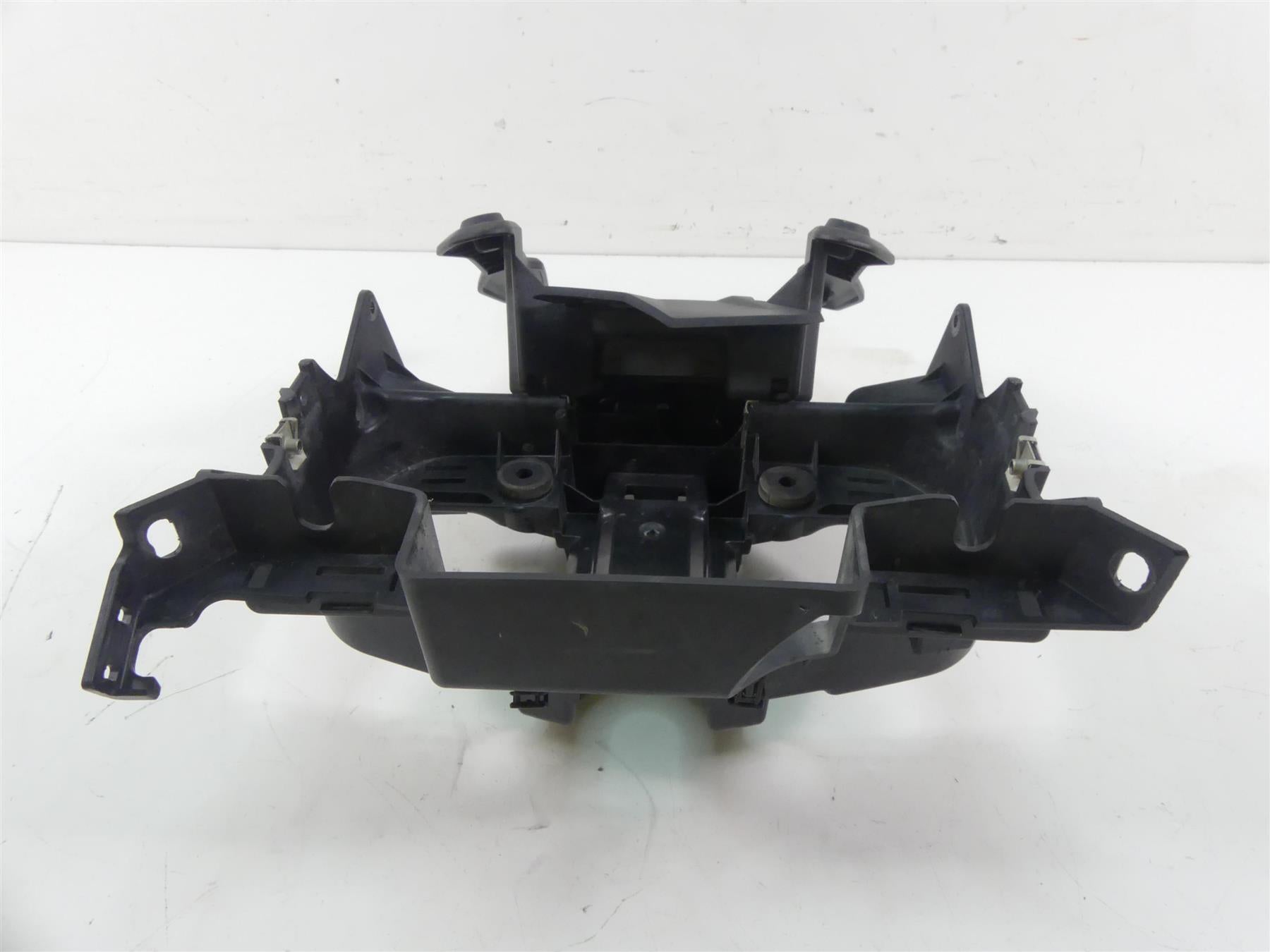 2020 BMW F850 GS K81 Rallye Front Gauge Panel Carrier Stay Holder 46638564650 {{ shop.shopifyCountryName }} - Mototech271
