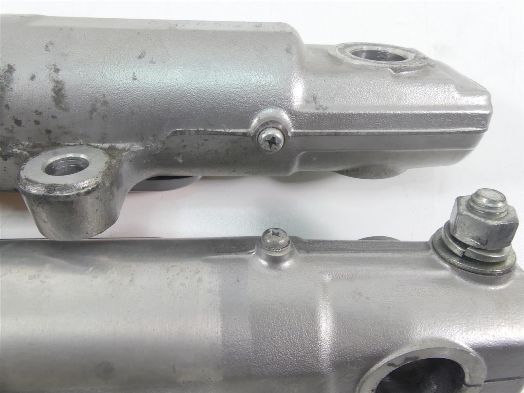2006 Harley Sportster XL1200 Custom Straight Showa Front Fork Lowers 45900-04 {{ shop.shopifyCountryName }} - Mototech271