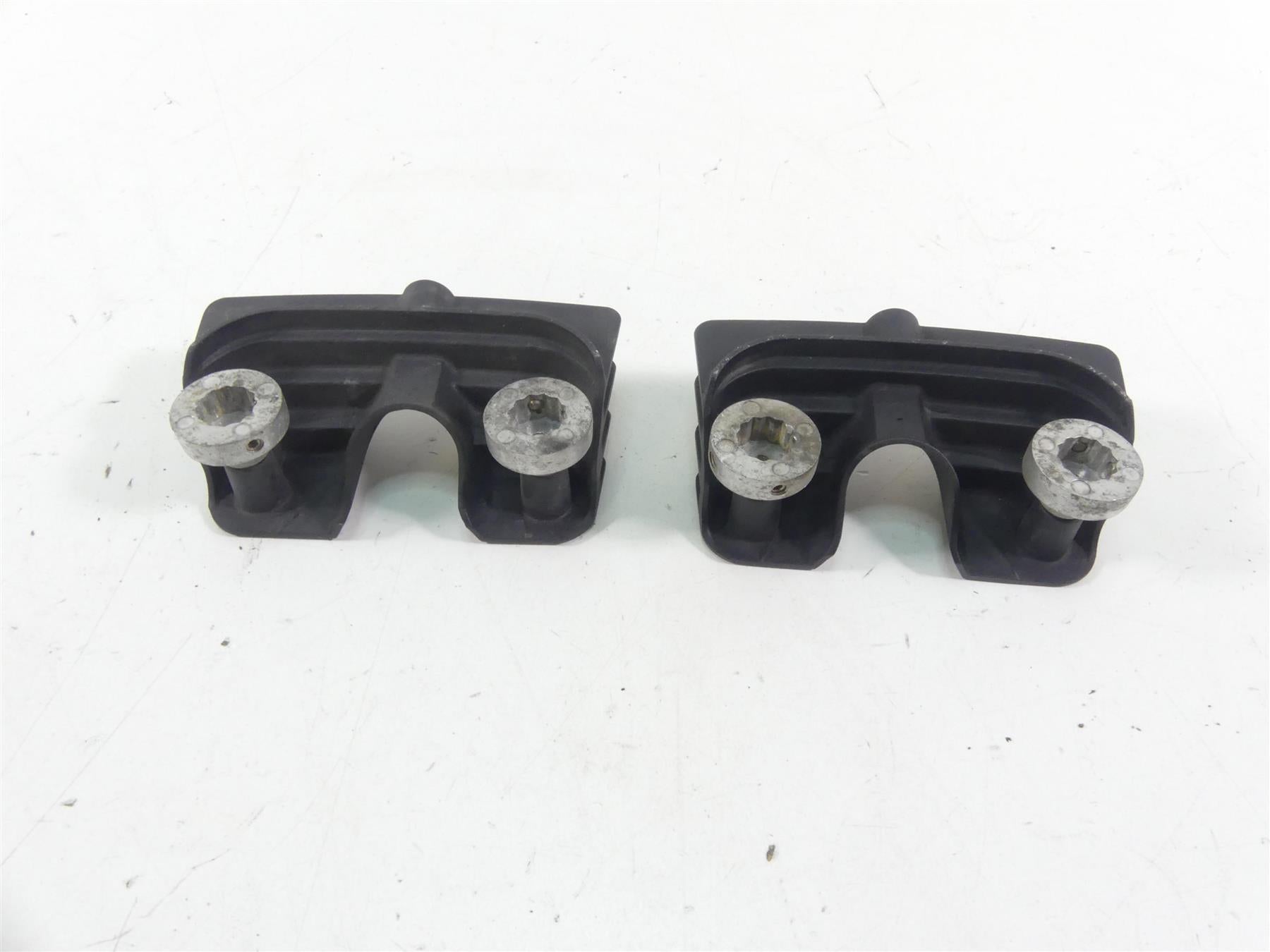2008 Harley Softail FXSTB Night Train Finned Head Spark Plug Cover Set 43859-00 {{ shop.shopifyCountryName }} - Mototech271