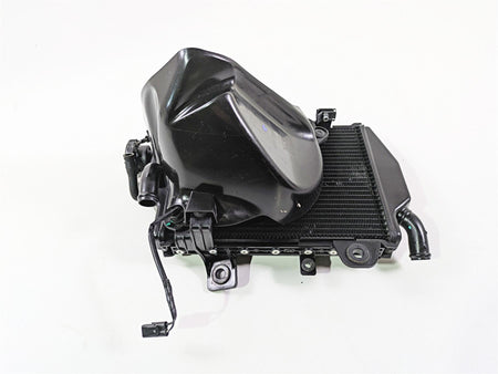 2024 Triumph Tiger 900 GT Right Radiator Fan Reservoir Hoses T2104600 T2104201 {{ shop.shopifyCountryName }} - Mototech271