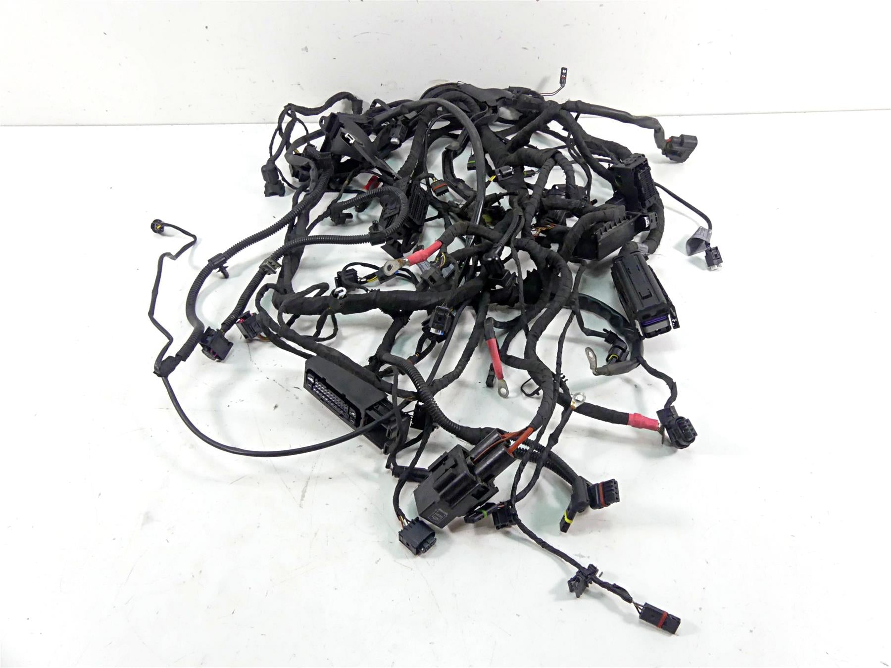2016 BMW R1200GS Adv K51 Main & Engine Wiring Harness 61118562116 12518544470 {{ shop.shopifyCountryName }} - Mototech271