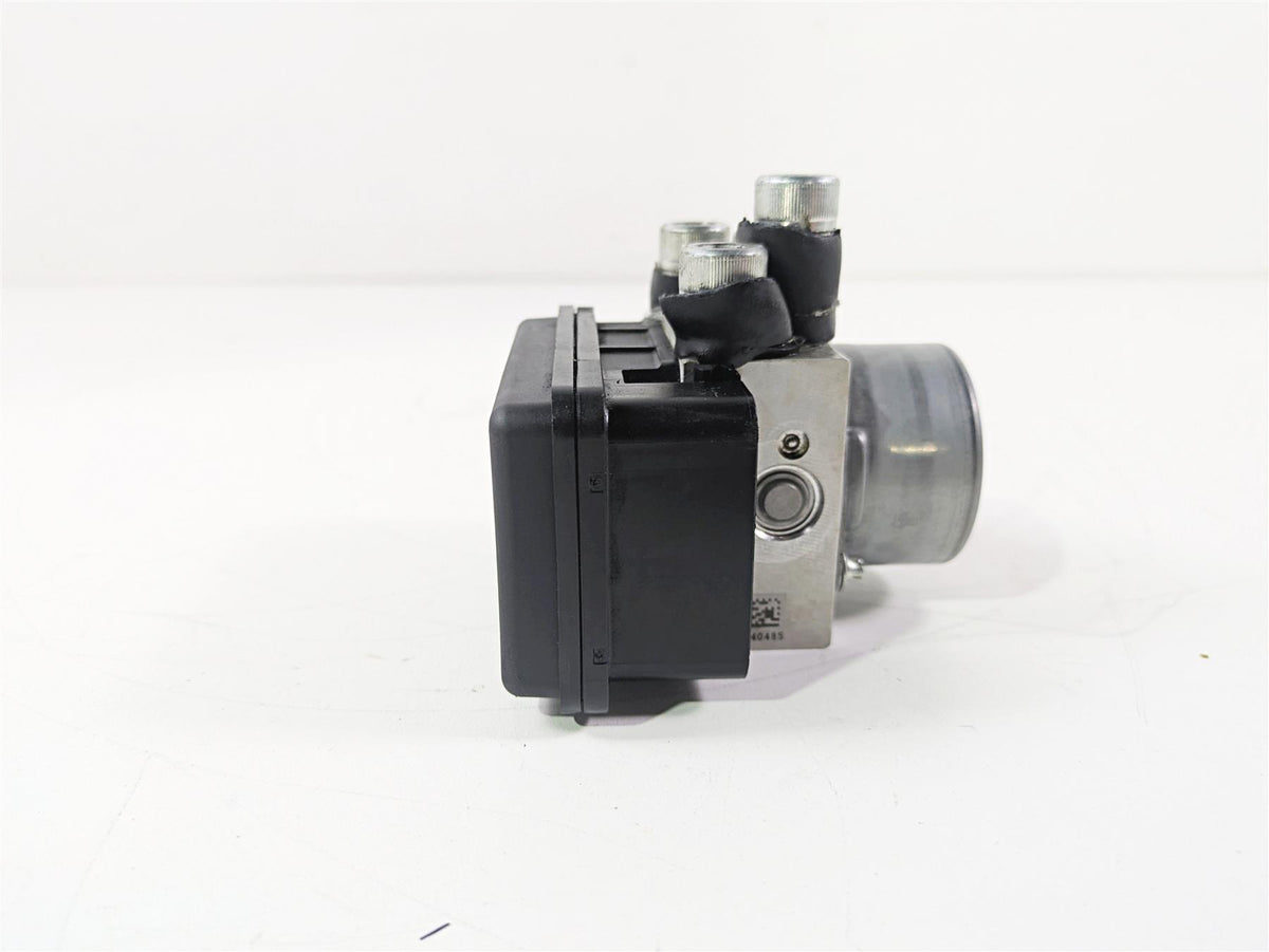 2024 Kawasaki ZX6R ZX636 Ninja Abs Brake Pump Unit Module 16082-0875 {{ shop.shopifyCountryName }} - Mototech271