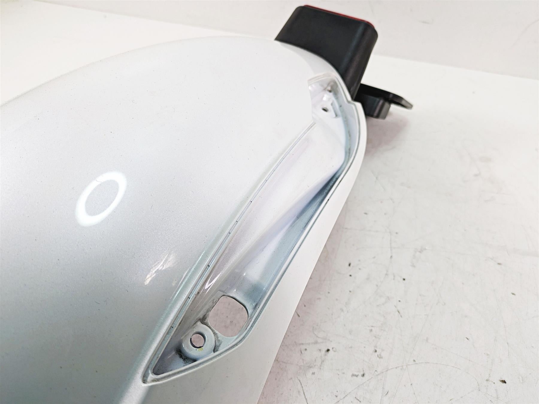 2014 Moto Guzzi California 1400 T Rear Upper Fender & Plate Holder Mount 887487 {{ shop.shopifyCountryName }} - Mototech271