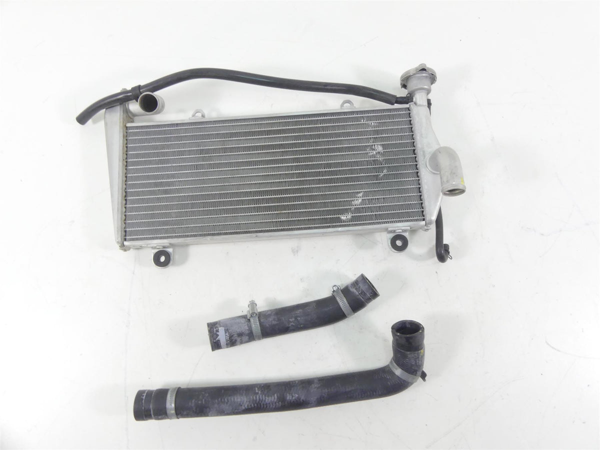 2020 Ducati Panigale V2 Upper Coolant Radiator - Straight No Leaks 54841201A {{ shop.shopifyCountryName }} - Mototech271
