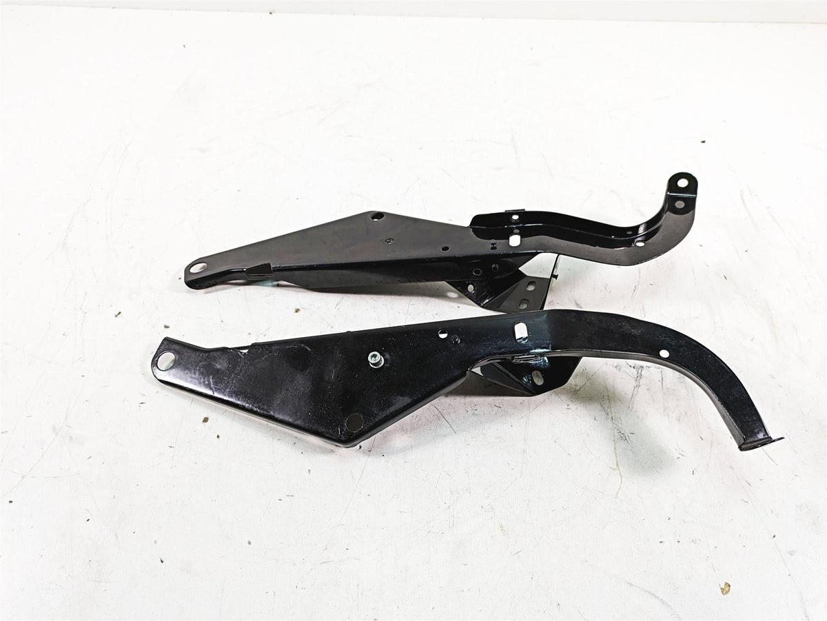 2009 Harley Touring FLHTCU Electra Glide Front Fairing Mount Holder Set 58478-96 {{ shop.shopifyCountryName }} - Mototech271