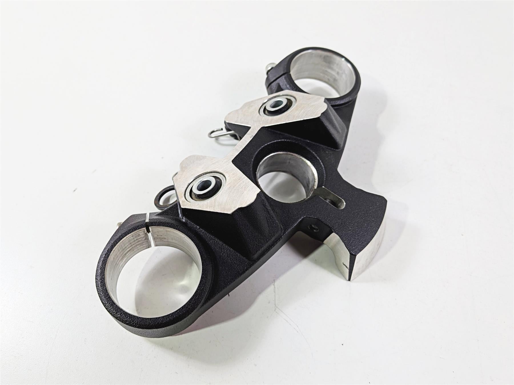 2011 Ducati Streetfighter 1098 S Upper Triple Tree Clamp Ohlins 53mm 34120712AA {{ shop.shopifyCountryName }} - Mototech271