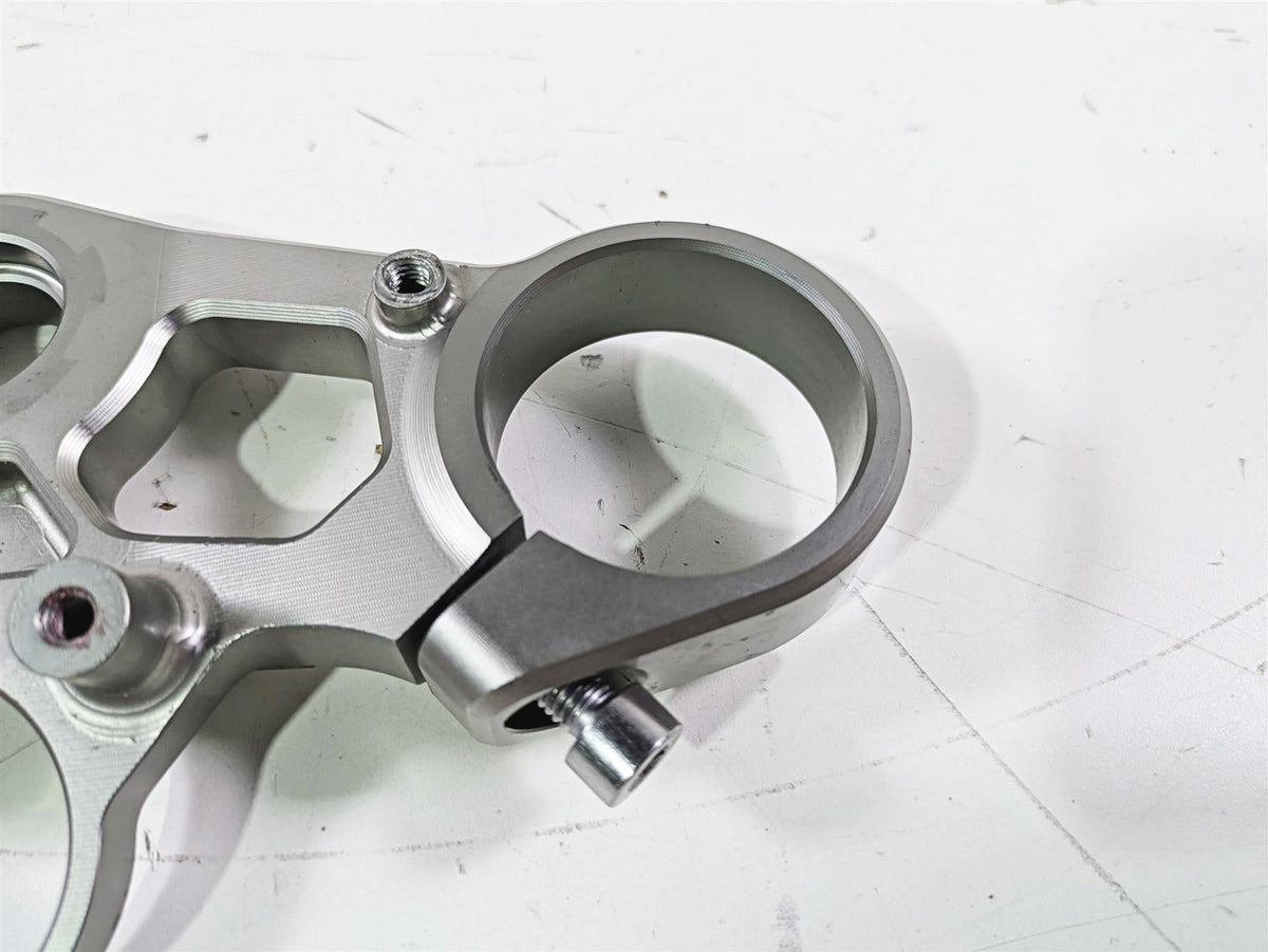 2020 Triumph Daytona 765 Moto2 Upper Triple Tree LIMITED # 424 50mm T2049790 {{ shop.shopifyCountryName }} - Mototech271