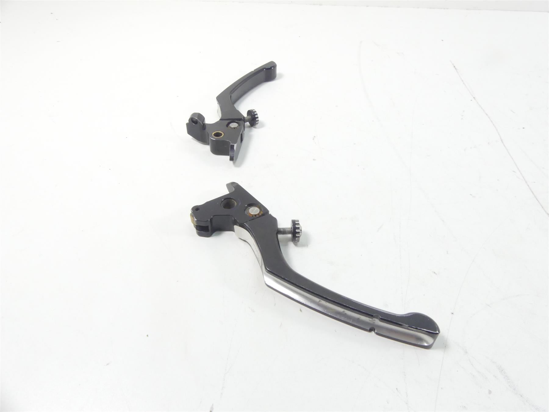 2016 Harley Touring FLTRX Road Glide Aftermarket Brake Clutch Lever Set {{ shop.shopifyCountryName }} - Mototech271
