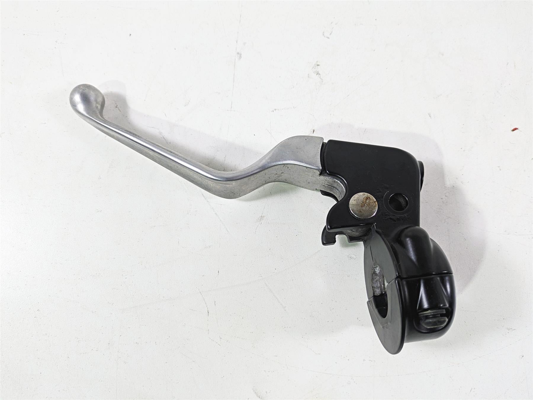 2003 Harley FLSTC Softail Heritage 100th Clutch Perch & Lever 38608-96 45015-96 {{ shop.shopifyCountryName }} - Mototech271