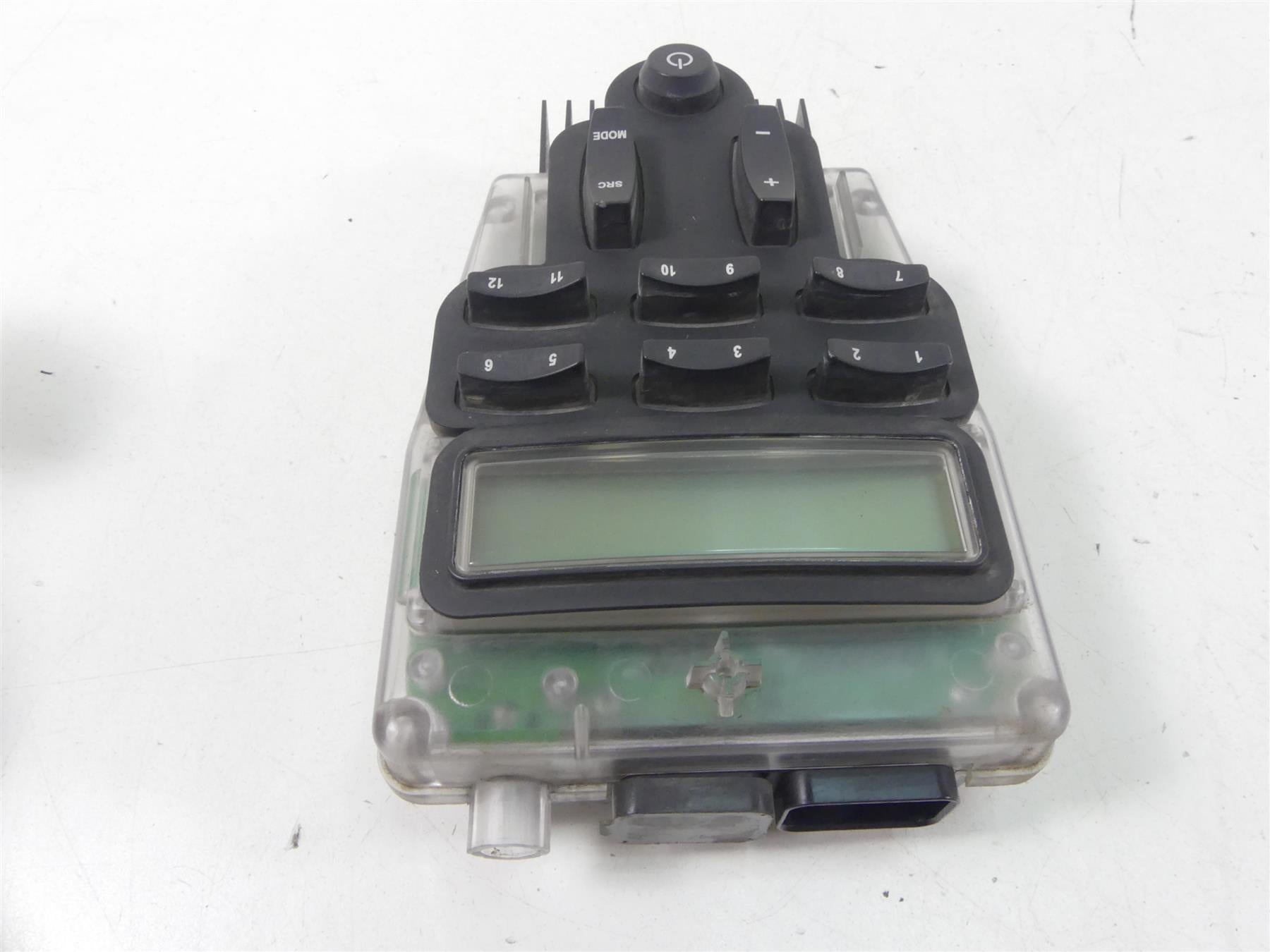 2011 Victory Vision Tour Center Console Dash Radio Unit Module 4012272 2411676 {{ shop.shopifyCountryName }} - Mototech271