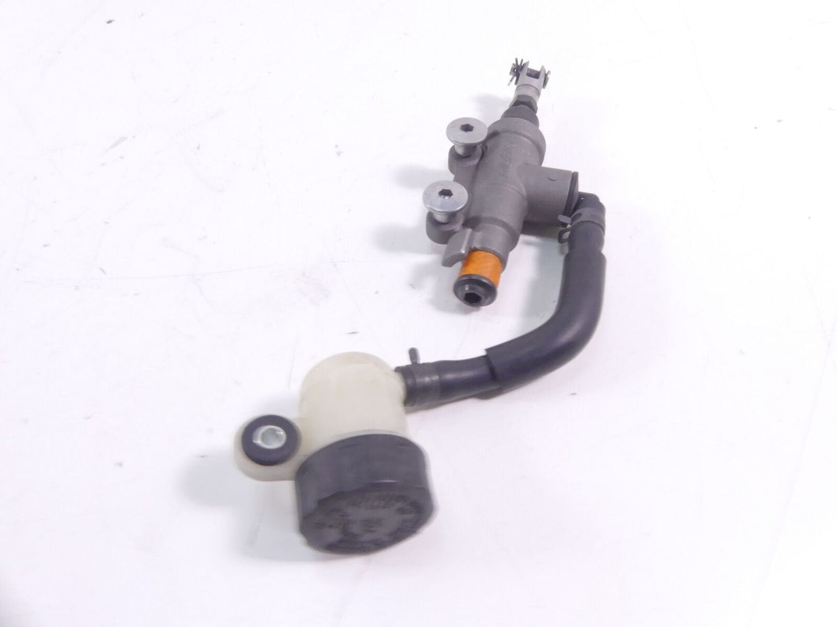 2015 Yamaha YZF-R1M Rear Nissin Brake Master Cylinder 1/2" 2CR-2583V-00-00 {{ shop.shopifyCountryName }} - Mototech271
