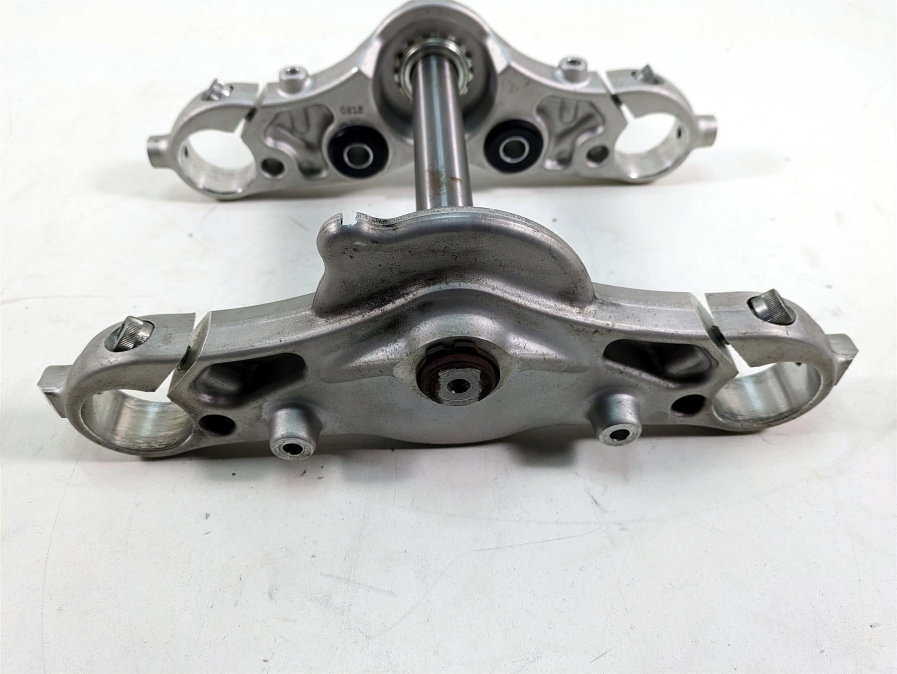 2012 Harley FLD Dyna Switchback Upper Lower Triple Tree Set 41mm 45900025 {{ shop.shopifyCountryName }} - Mototech271
