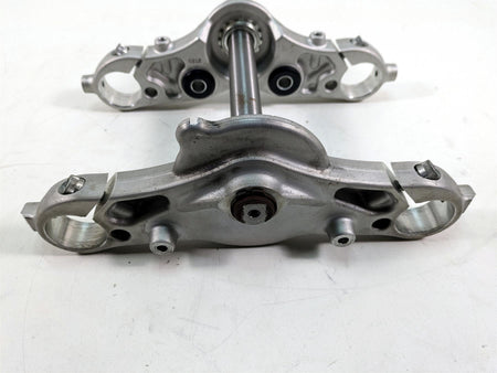 2012 Harley FLD Dyna Switchback Upper Lower Triple Tree Set 41mm 45900025 {{ shop.shopifyCountryName }} - Mototech271