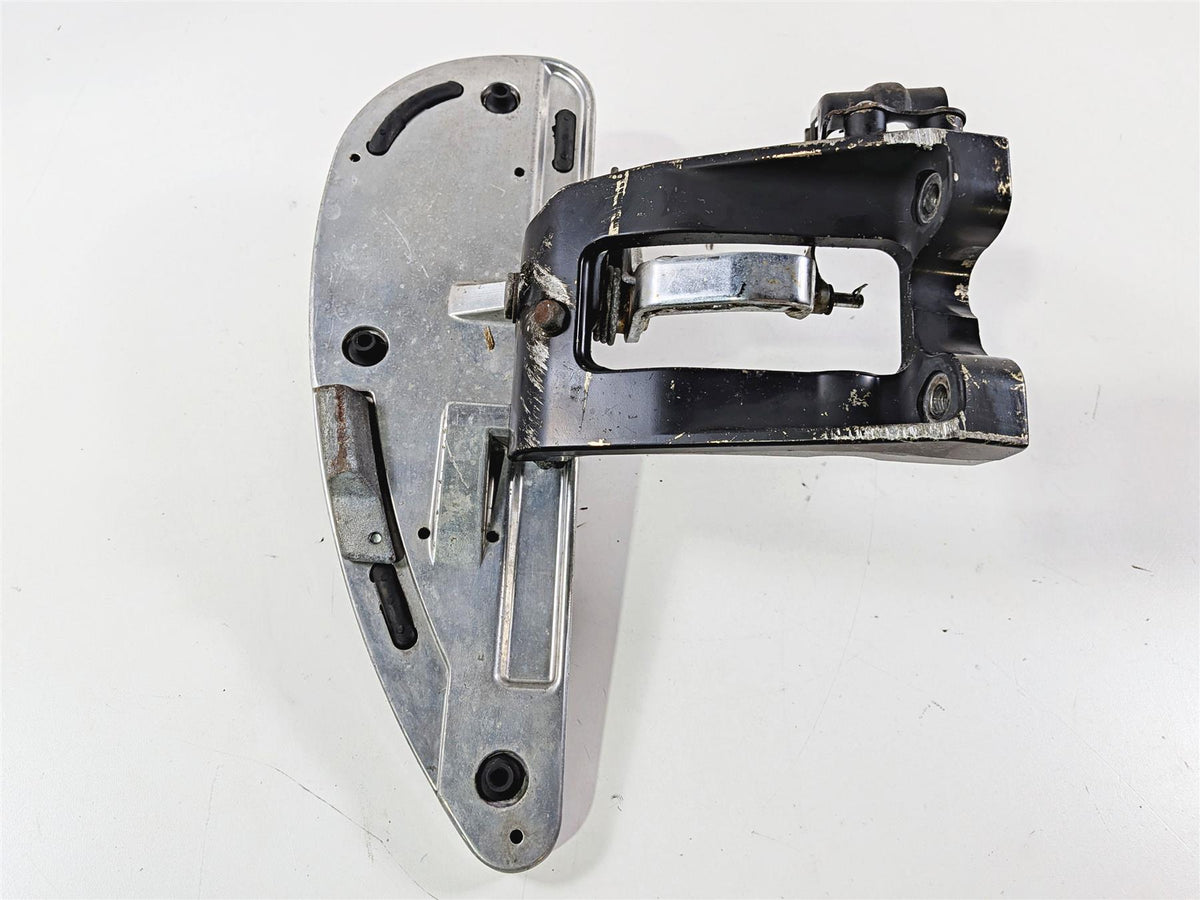 2008 Yamaha XV1900 Roadliner S Right Floor Board & Brake Pedal 1D7-27420-00-00 {{ shop.shopifyCountryName }} - Mototech271