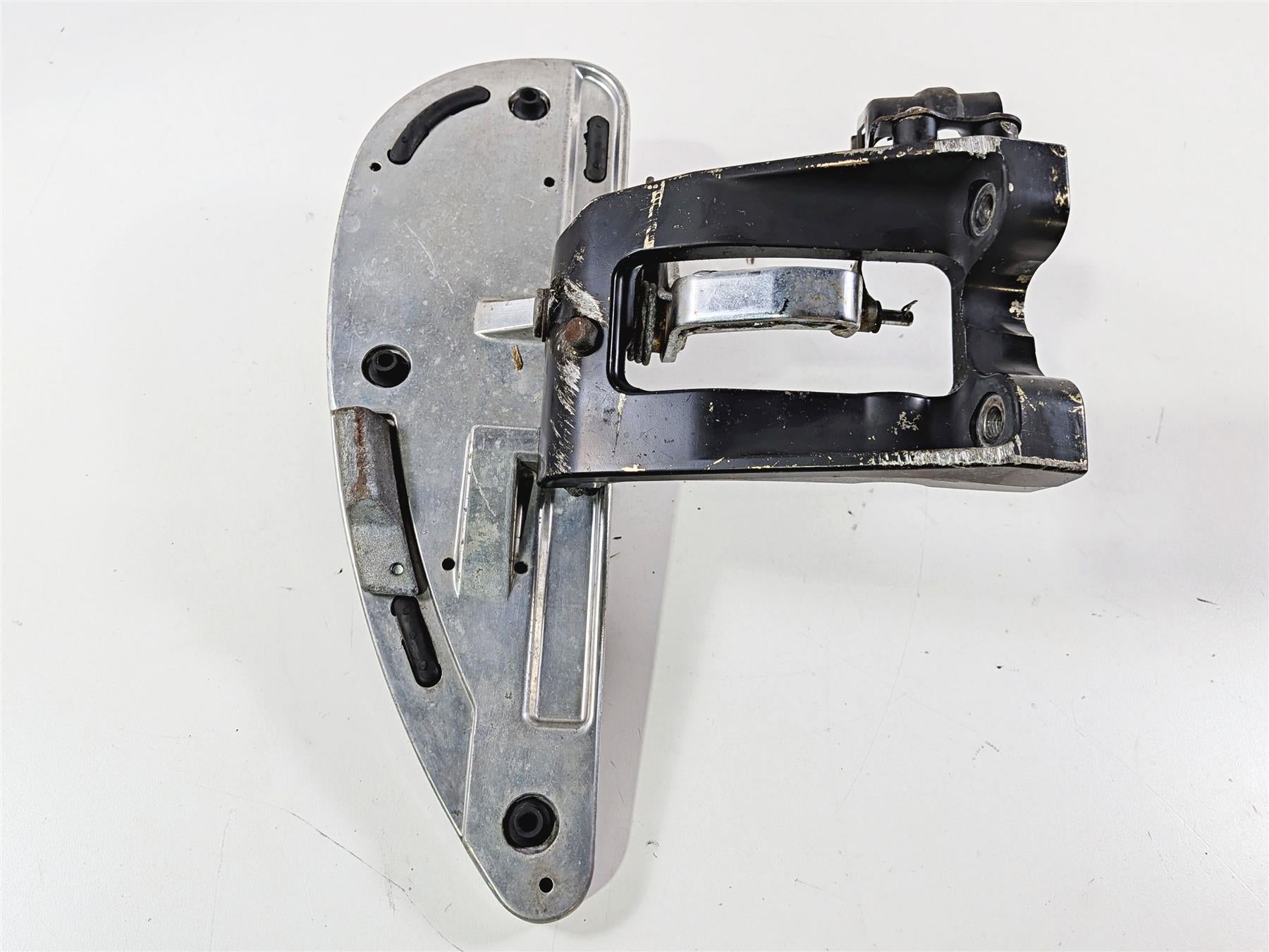 2008 Yamaha XV1900 Roadliner S Right Floor Board & Brake Pedal 1D7-27420-00-00 {{ shop.shopifyCountryName }} - Mototech271