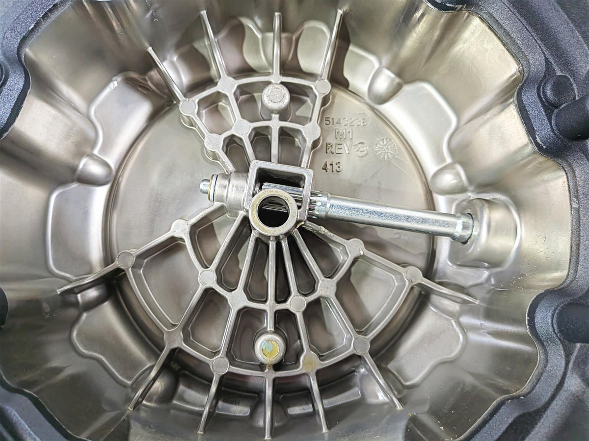 2021 Indian Scout 1200 Engine Side Chrome Clutch Cover 5632943 5143238 {{ shop.shopifyCountryName }} - Mototech271