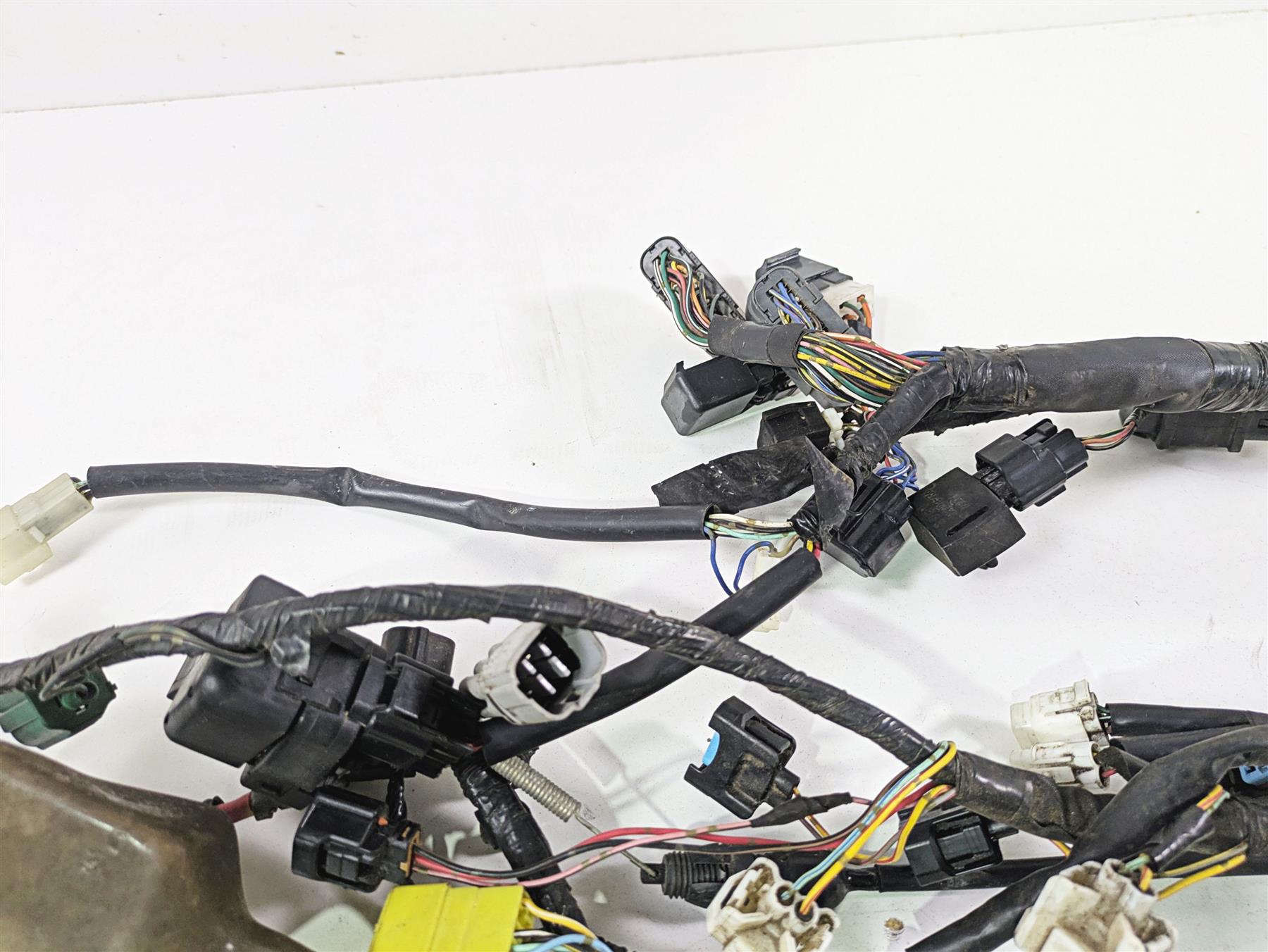 2006 Suzuki GSXR1000 K6 Main Wiring Harness Loom - No Cuts 36610-41G30 {{ shop.shopifyCountryName }} - Mototech271