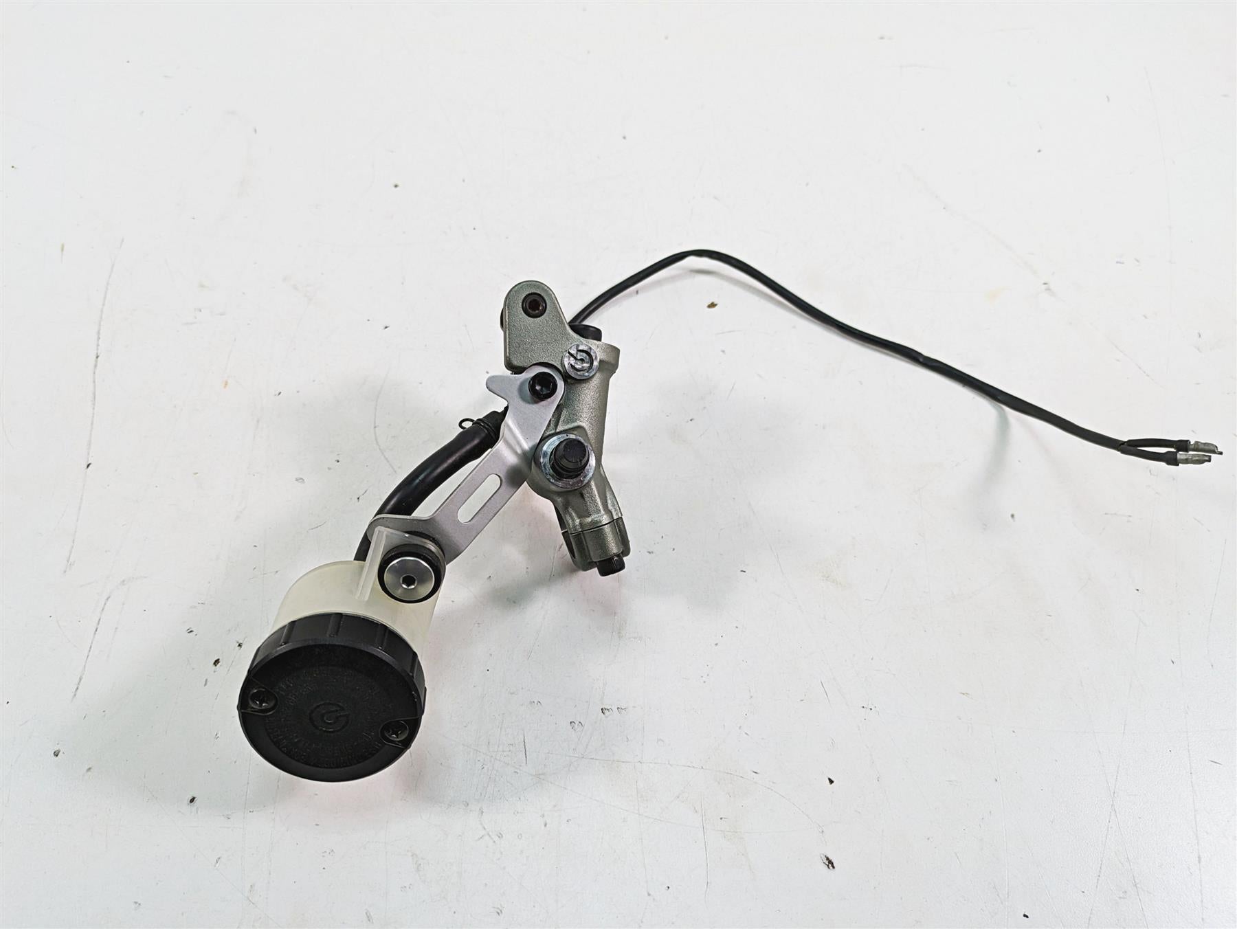 2016 Ducati Panigale 1299 S Brembo Radial Front Brake Master Cylinder 62440761B {{ shop.shopifyCountryName }} - Mototech271