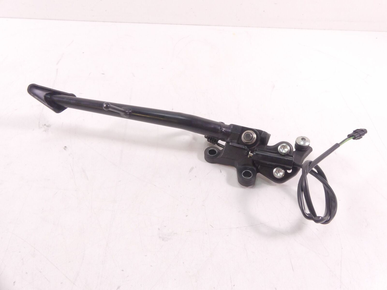 2018 Suzuki GSXR750 Kickstand Side Kick Stand 42310-14J00 {{ shop.shopifyCountryName }} - Mototech271
