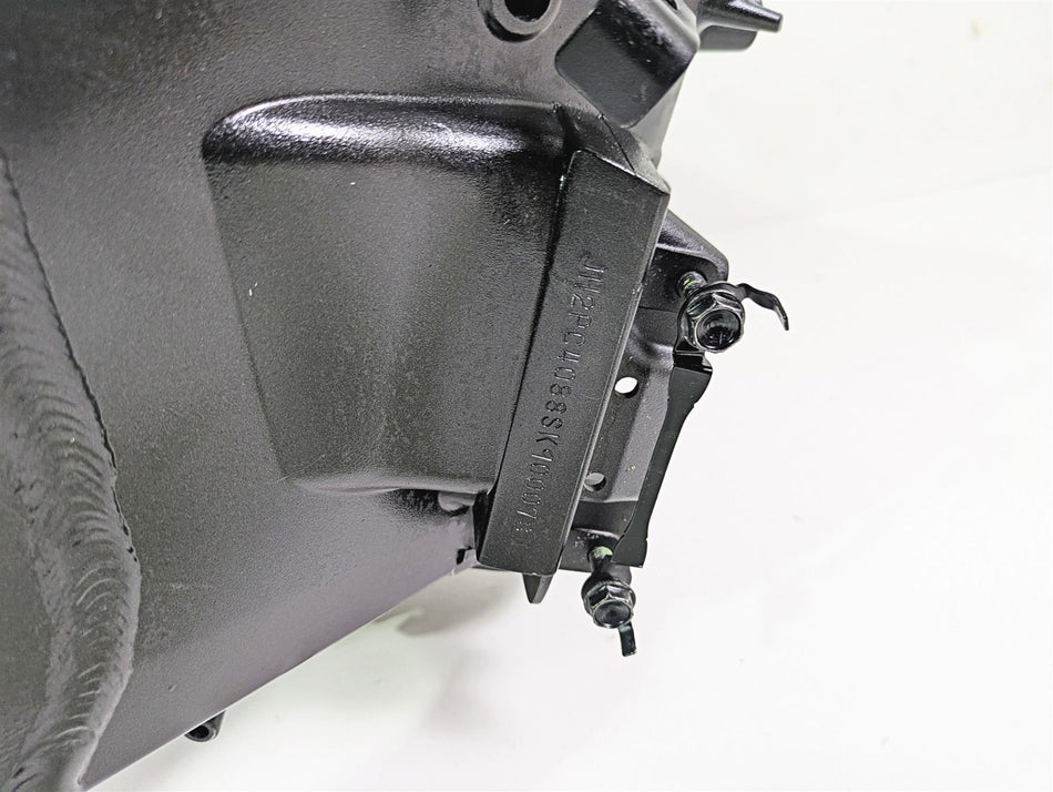 2025 Honda CBR600RR Straight Main Frame Chassis With Clean Texas Title 50010-MFJ-A50ZC {{ shop.shopifyCountryName }} - Mototech271