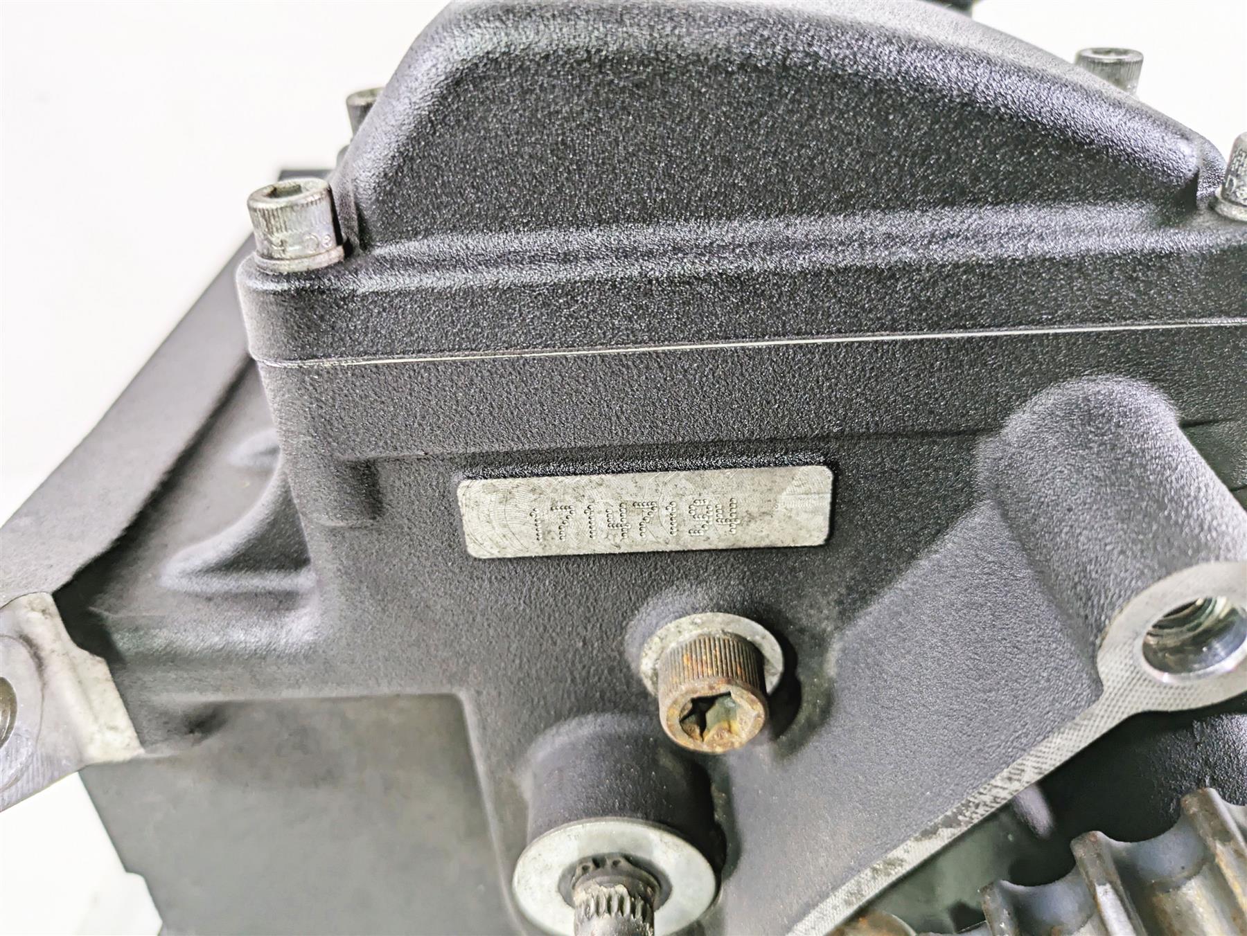 2017 Harley Dyna FXDB Street Bob Transmission Gear Box 6 Sp 19k - Read 33083-10A {{ shop.shopifyCountryName }} - Mototech271