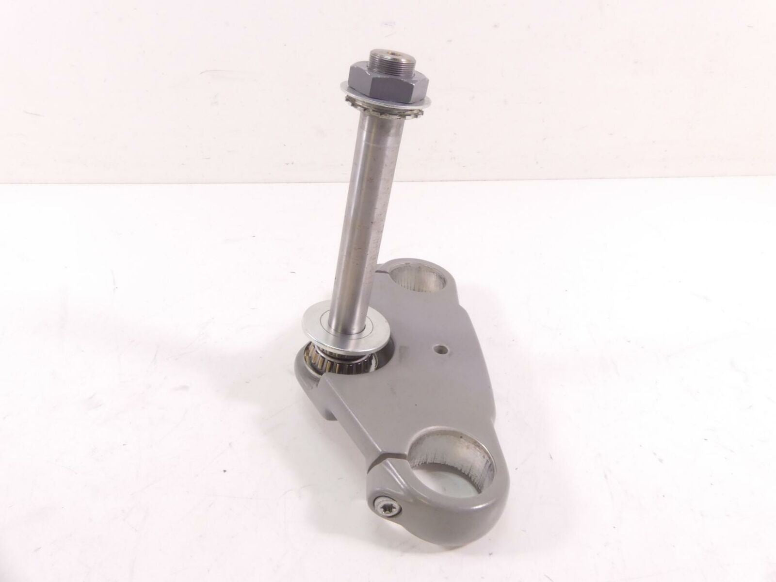 2009 Harley FXCW Softail Rocker Lower Triple Tree Steering Yoke - 49mm 46429-08 {{ shop.shopifyCountryName }} - Mototech271
