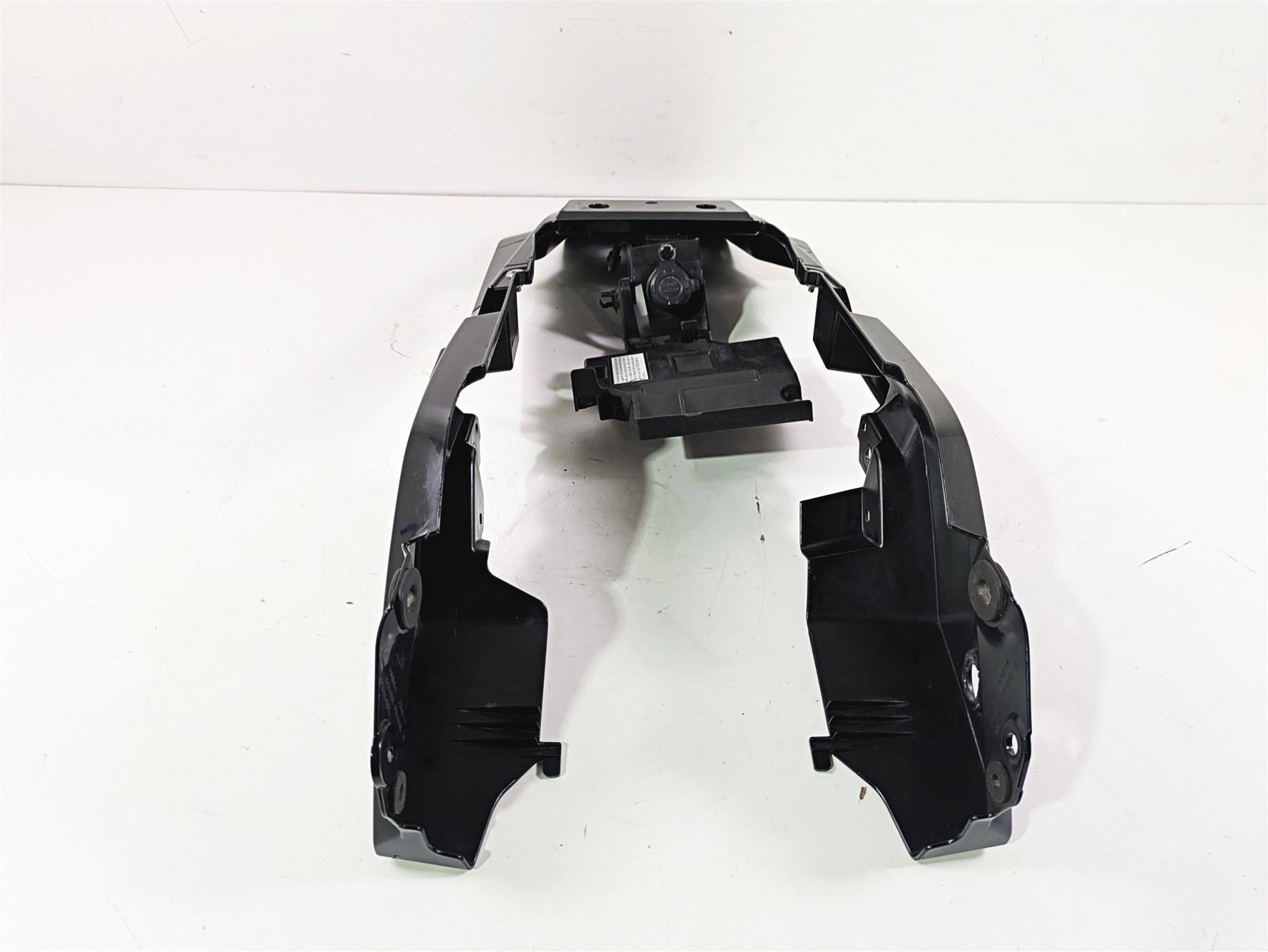 2020 Suzuki V-Strom 1050 XT Upper Tail Fender Cover 47711-06L00 {{ shop.shopifyCountryName }} - Mototech271
